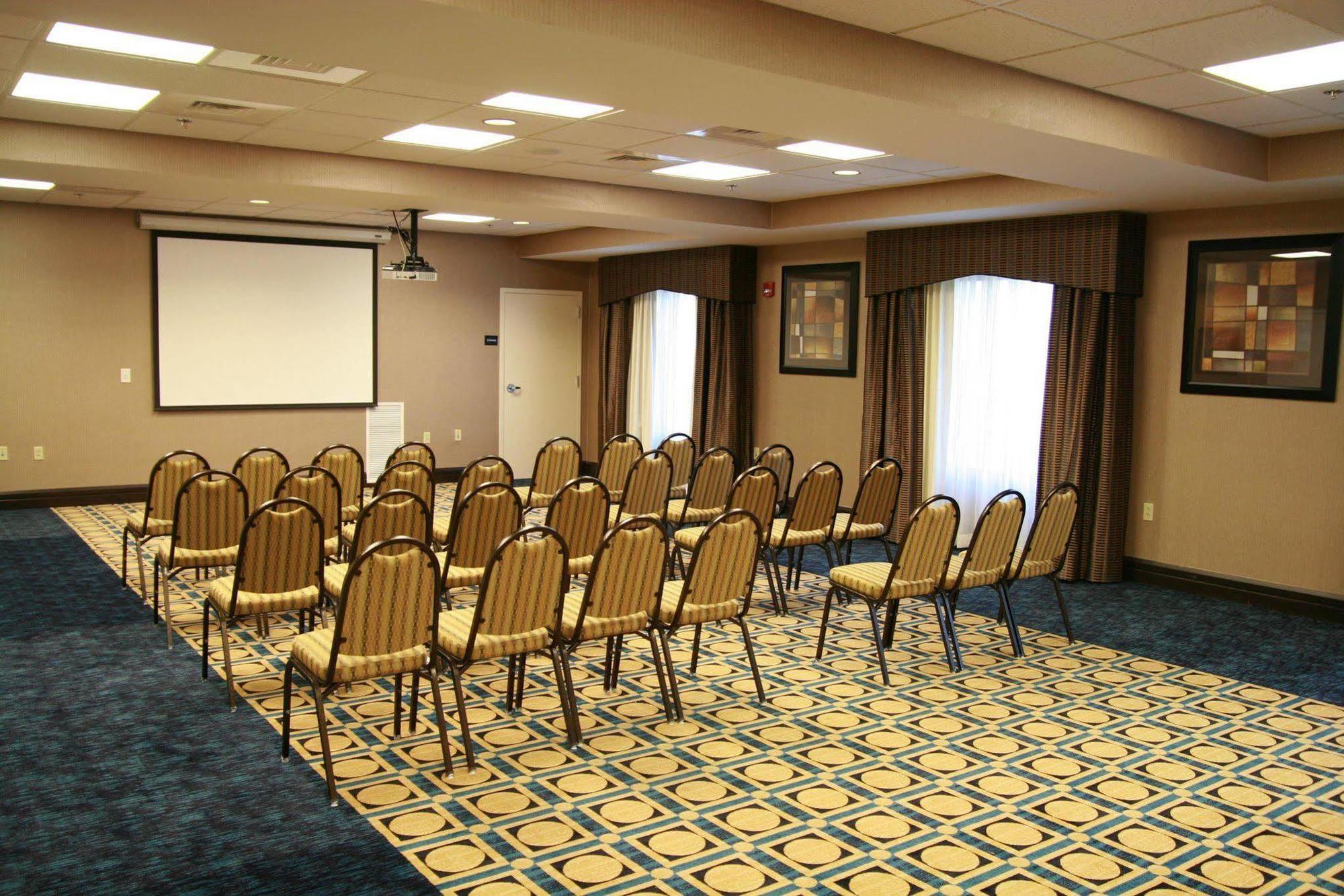 Hampton Inn Topeka Instalações foto